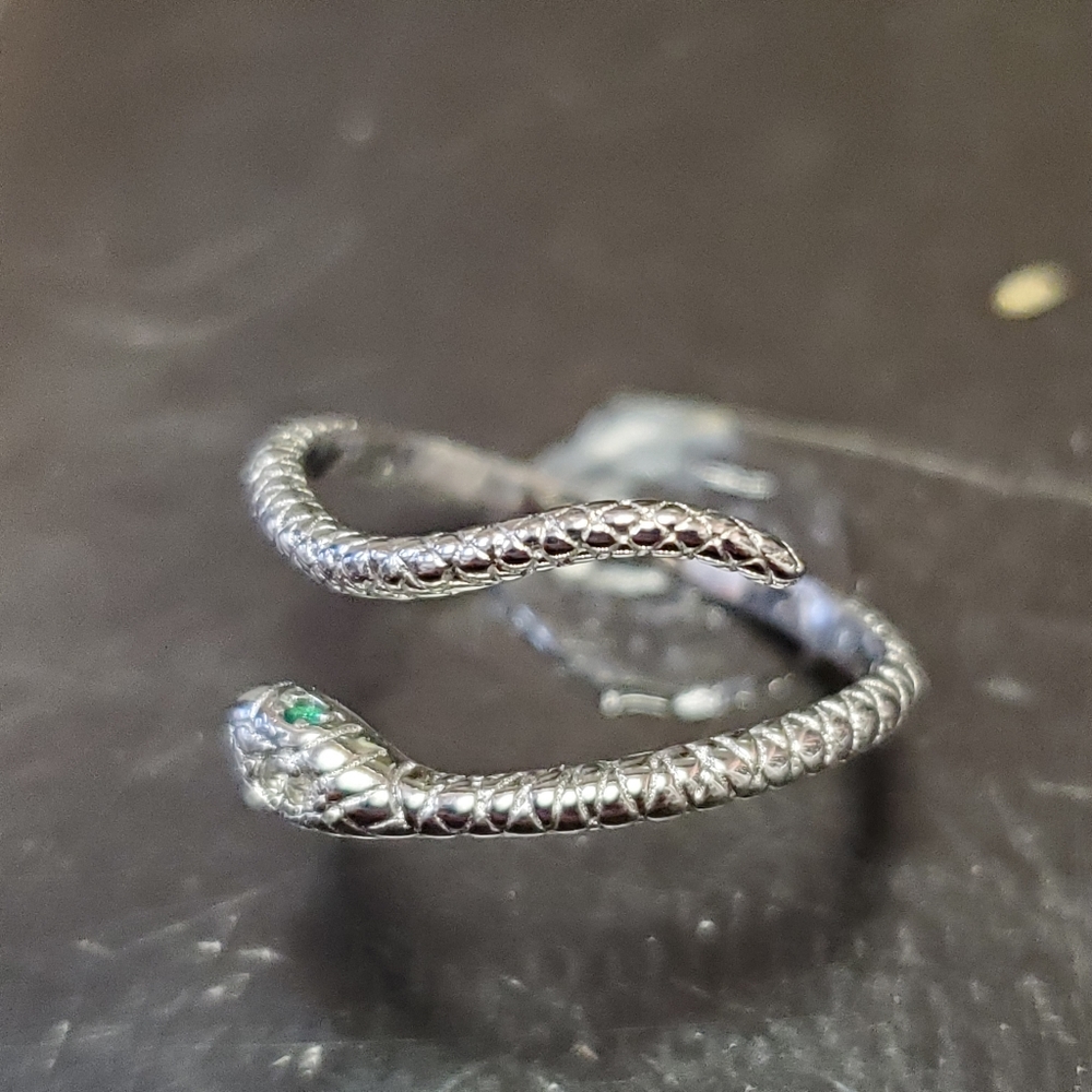 Sterling silver snake ring size 8